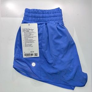 Lululemon Hotty Hot High-Rise Lined Short 2.5”